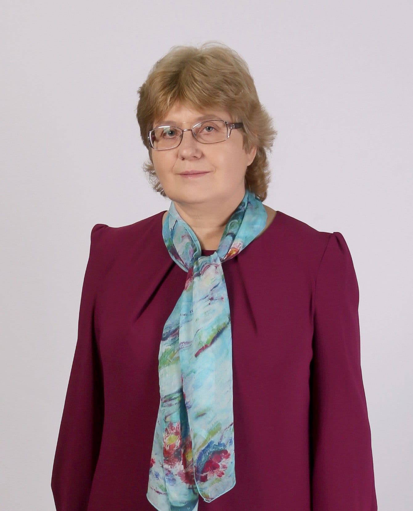 Леликова  Наталия ведущий научный сотрудник отдела библиографии и краеведения РНБ, председатель секции библиографии и информационно-библиографического обслуживания РБА